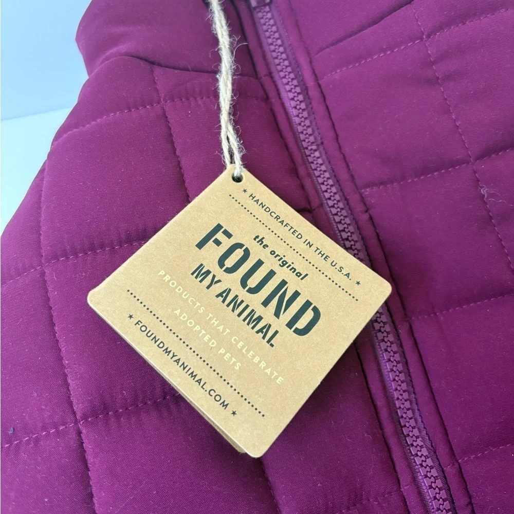 NWT Free People x Found My Animal Pippa Puffer Pet Jacket Size Medium - Picture 5 of 11